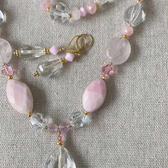 New Handmade Crystal Quartz Pink Peruvian Opal Swarovski Necklace - Picture 8 of 9